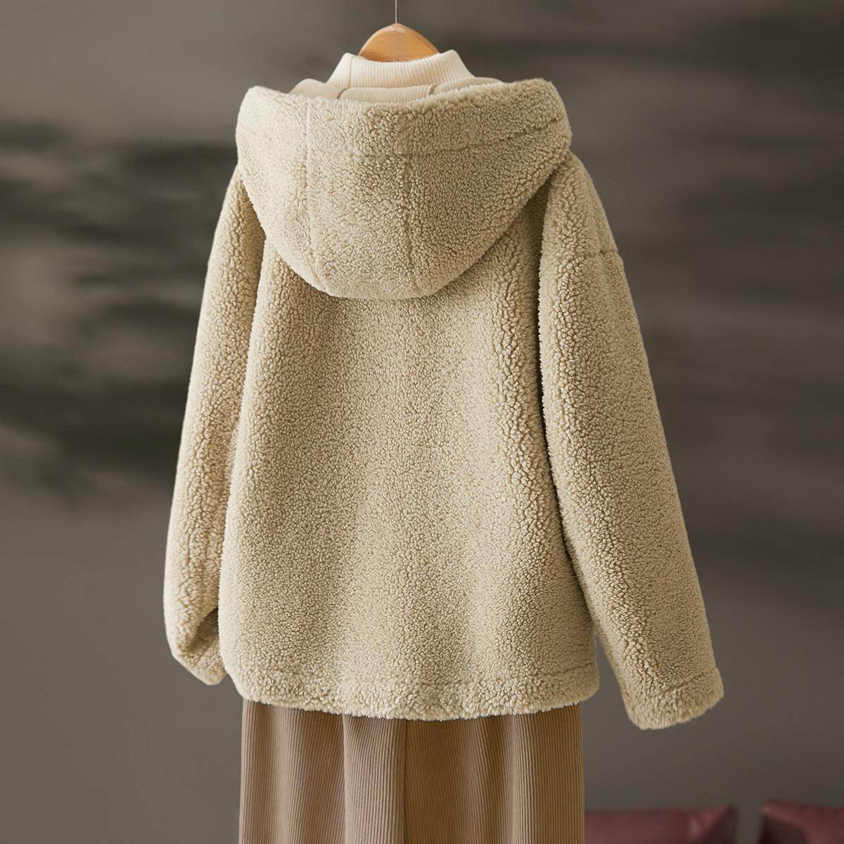 IHIMI海谧连帽毛绒绒减龄短外套女2025冬季新款加绒加厚百搭上衣,淘宝优惠券,粉丝福利购,淘宝优惠卷