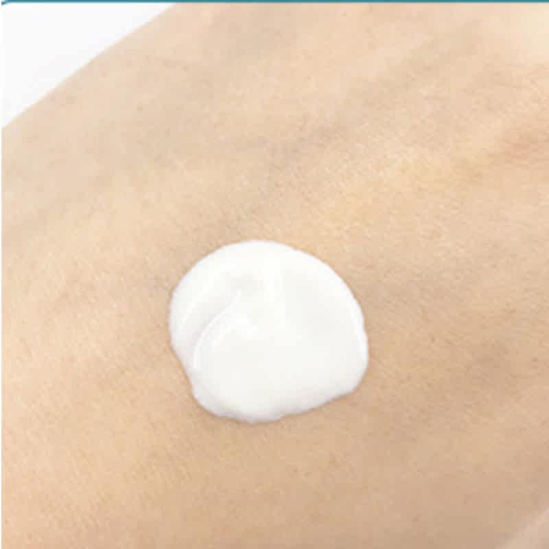 日本allie佳丽宝皑丽清爽夏天凝乳 护肤美妆全球购防晒霜