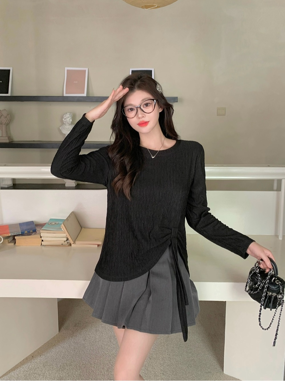 小吉家大码女装秋季新款长袖开叉T恤胖mm宽松显瘦设计感正肩上衣 - 图1