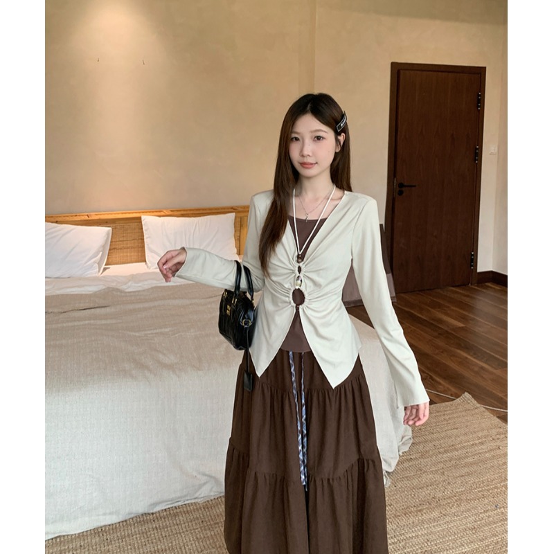 小吉家大码女装秋季新款胖mm设计感撞色假两件别致T恤长袖上衣女 - 图2