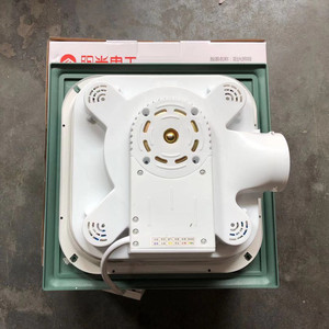 阳光照明 浴霸 四灯取暖/照明/换气 多功能 吸顶嵌入阳光灯泡浴霸