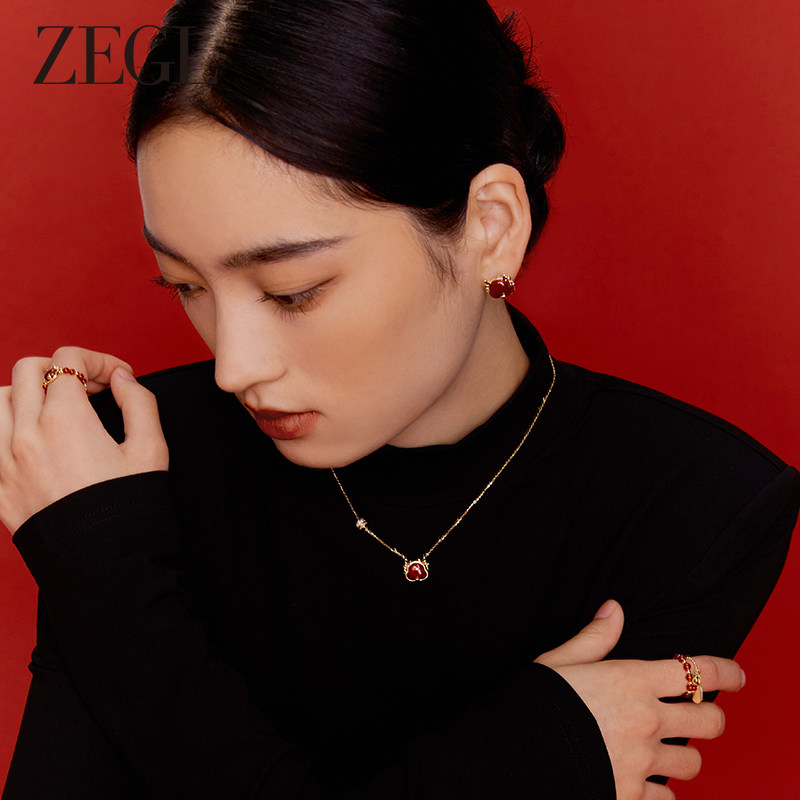 ZEGL真柳设计师本命年红玛瑙耳环女轻奢高级小众耳钉新年喜庆耳饰,淘宝优惠券,粉丝福利购,淘宝优惠卷
