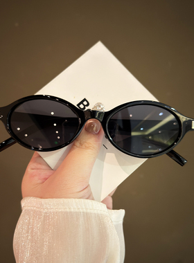 复古猫眼墨镜女绿色太阳镜高级感凹造型防晒遮阳眼镜简约2025年款