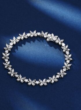 BAOSTONE爱丽丝蝴蝶手链轻奢满钻