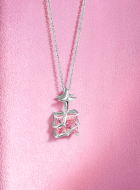 周六福项链女方形链坠S925银高级感小众节日礼物送女友