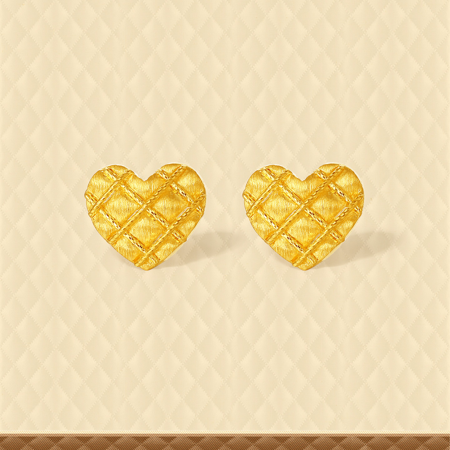 周六福黄金计价5G足金复古爱心菱心金漾耳饰小香风系列新年礼物,淘宝优惠券,粉丝福利购,淘宝优惠卷