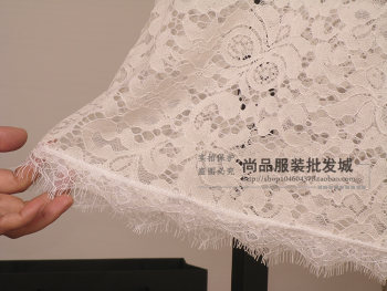 European Station Beauty Eyelash Lace Hollow Bottoming Top 5-Point Trumpet Mid-Sleeve Embossed Top See-through Inner Blouse