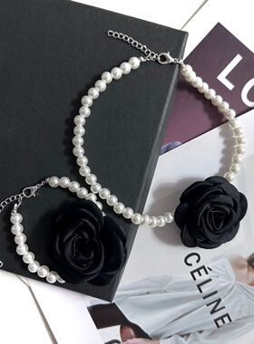 玫瑰花朵珍珠项链女款2024新款爆款颈链轻奢小众锁骨链高级感配饰