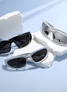 千禧未来科技感朋克墨镜