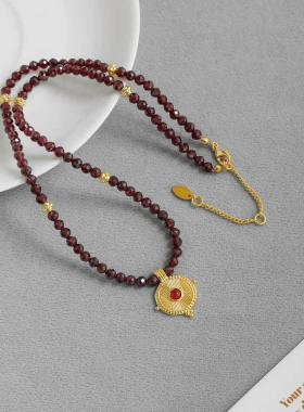 2025新款部落系列图腾金币项链新中式简约小众复古串珠吊坠锁骨链