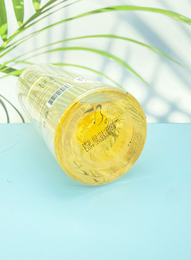 化妆水收缩毛孔补水保湿爽肤水