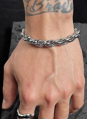 爱依士男士潮流手链