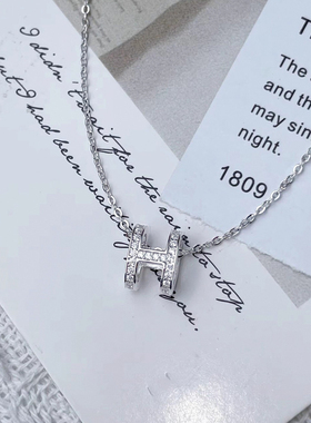 爱依士爱依士潮流双环扣项链