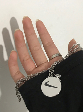 原创网红同款欧美蹦迪情侣吊坠