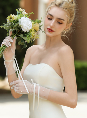 WG196高级感手工钉珠婚纱手套 森系白色超仙婚礼拍照晚宴配饰