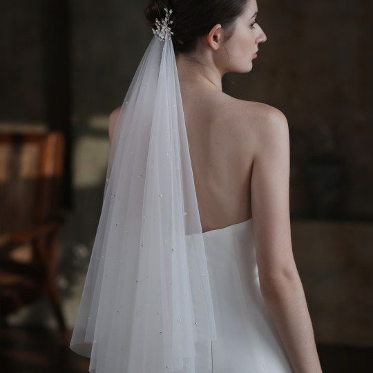V840复古头饰头纱新娘主婚纱高级感法式双层婚礼珍珠长款头纱白色