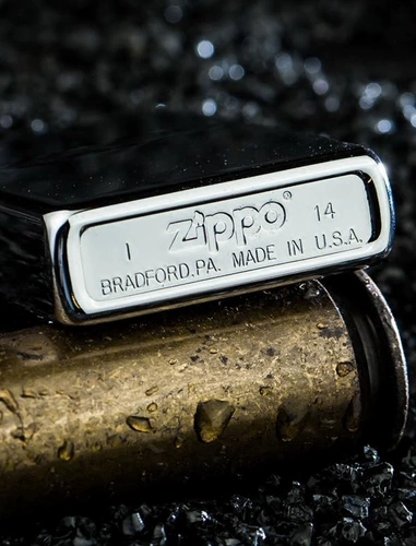 Оригинальная ветрозащитная зажигалка на керосине, зеркальный эффект