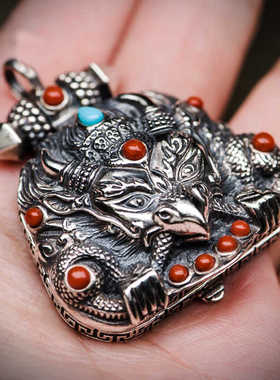 金鹏鸟大款项坠仿纯银方形空心可打开吊坠嘎乌盒男女复古方盒挂饰