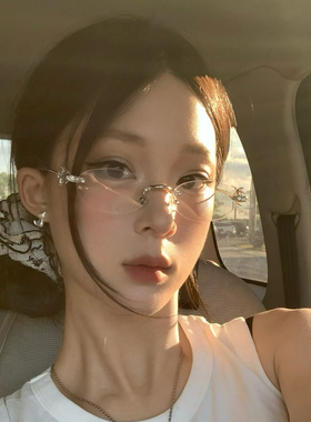 2025新款韩系无框镶钻眼镜女潮高级感椭圆气质眼镜可配度数ins风