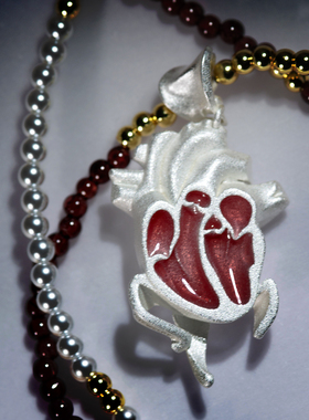 白玫瑰项链冷珐琅石榴石镀银