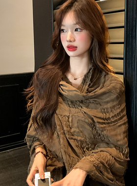 破洞做旧废土风围巾斗篷披肩女