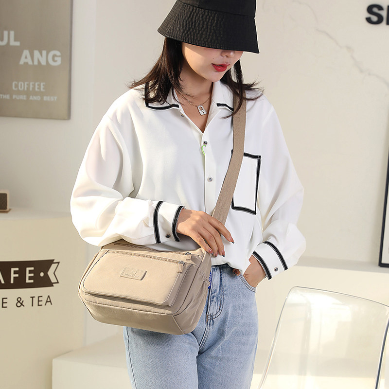 斜挎妈妈包女2023新款多层单肩包 全城爱女士包袋