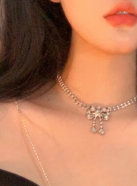 甜嗯法式甜美闪耀蝴蝶结项链