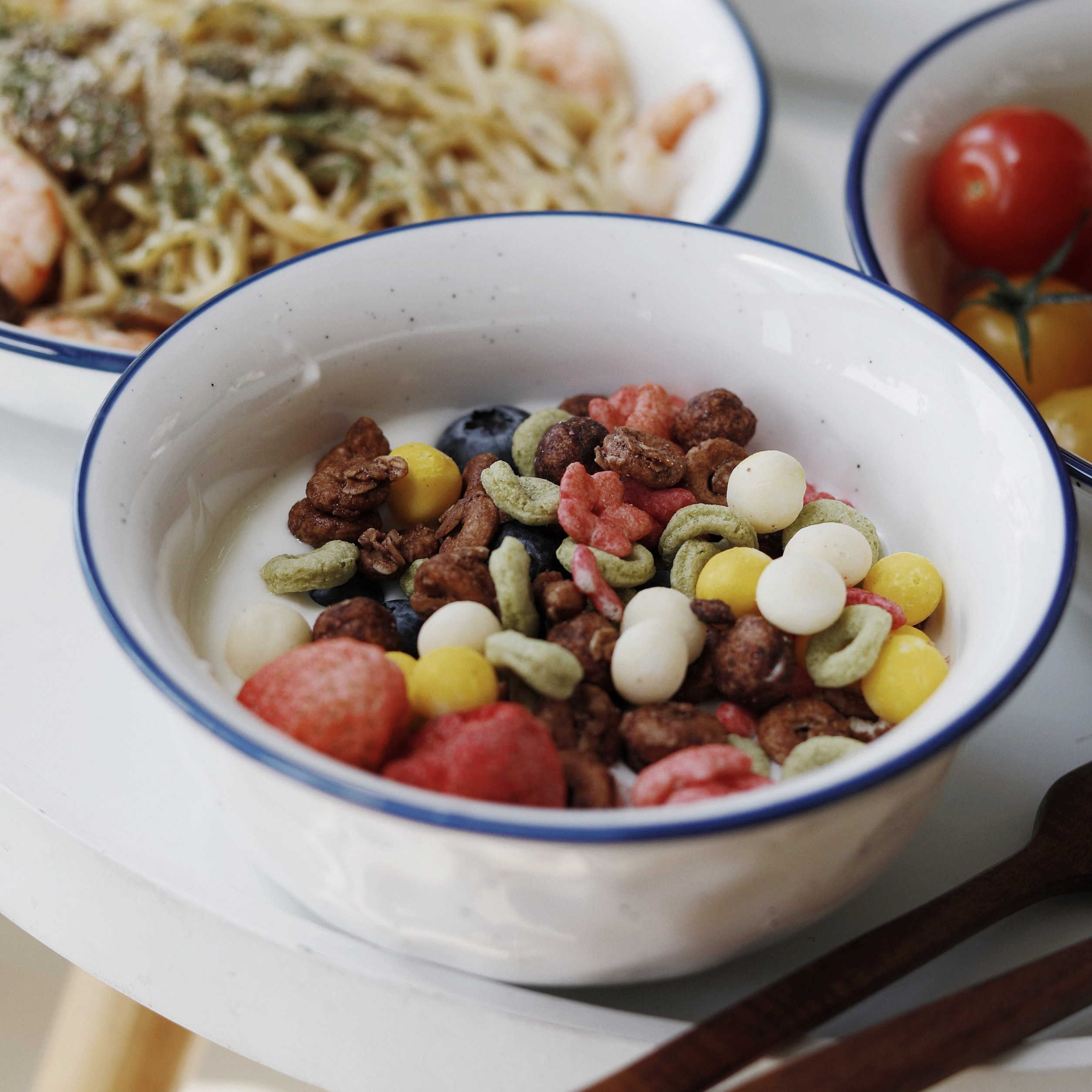 韩国EPOK蓝边小雀斑餐具椭圆盘深盘饭碗沙拉碗手工陶瓷泼墨简约风