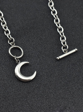 钛钢OT扣月亮锁骨短项链
