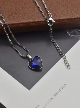 新款可爱桃心吊坠项链