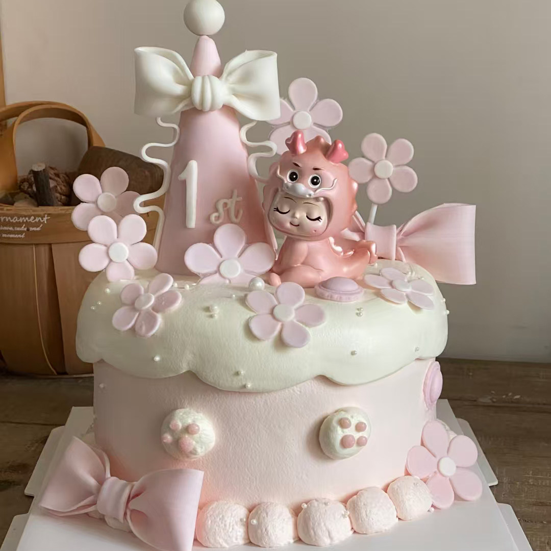 网红龙宝宝蛋糕装饰摆件儿童周岁生日蛋糕摆件小帽子生日帽装饰,淘宝优惠券,粉丝福利购,淘宝优惠卷