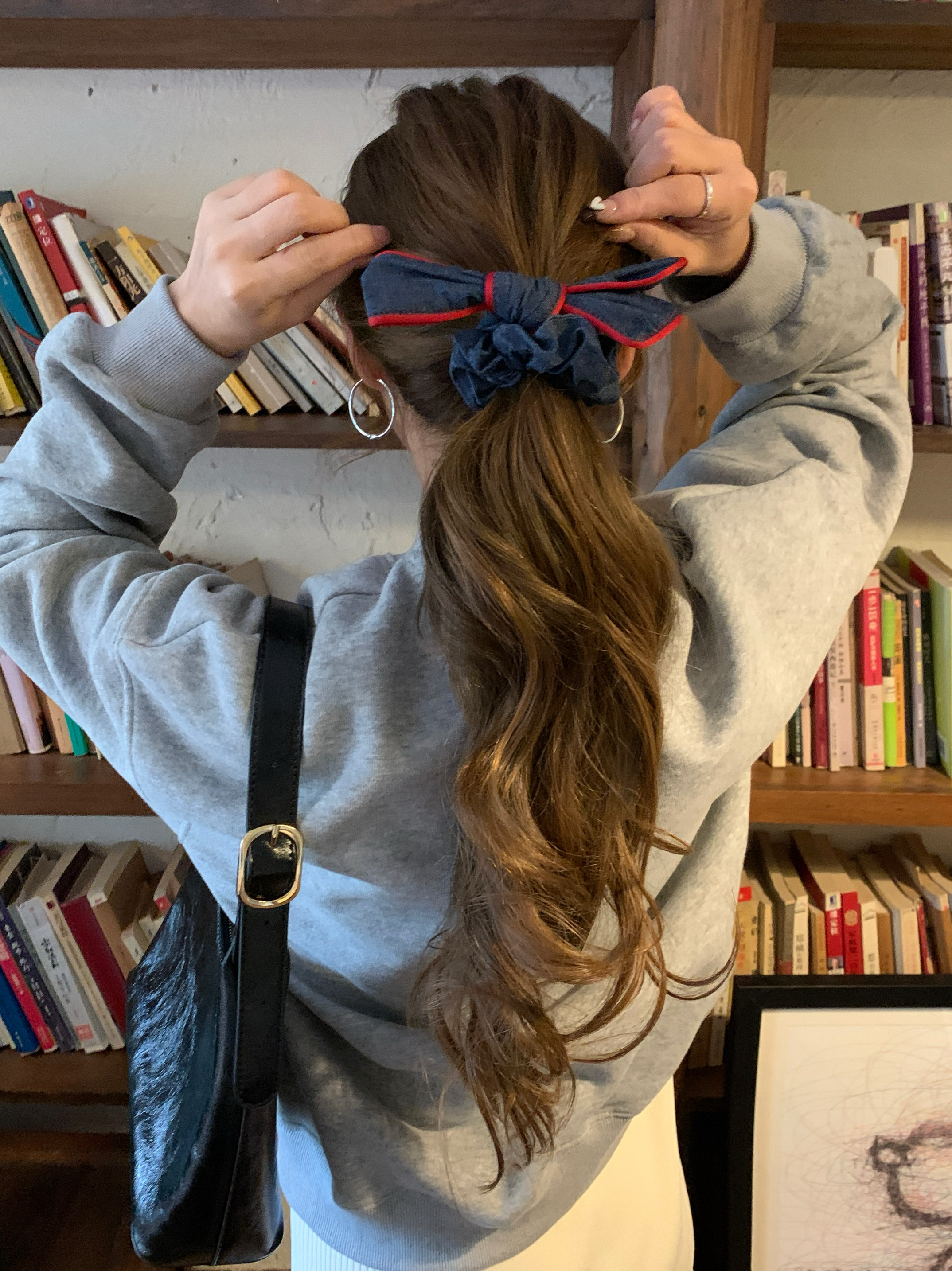 韩国高级感撞色牛仔蓝蝴蝶结发圈2025新款后脑勺低马尾扎发头绳女,淘宝优惠券,粉丝福利购,淘宝优惠卷