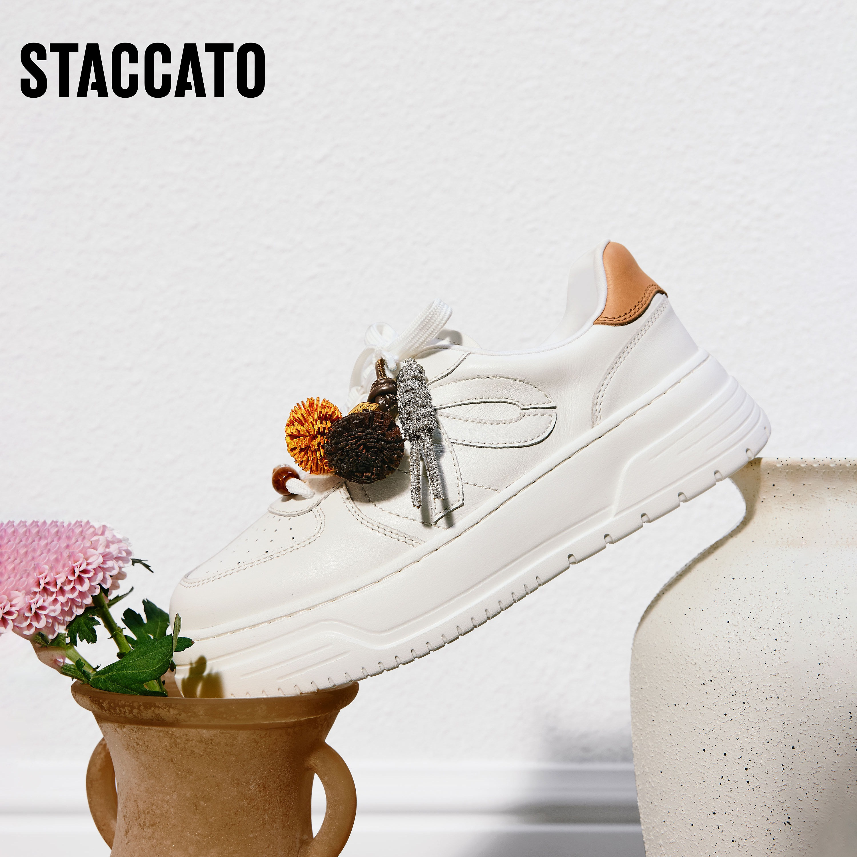 思加图2026新款松果厚乳板鞋小白鞋厚底运动休闲鞋女鞋子EUW35AM6,淘宝优惠券,粉丝福利购,淘宝优惠卷