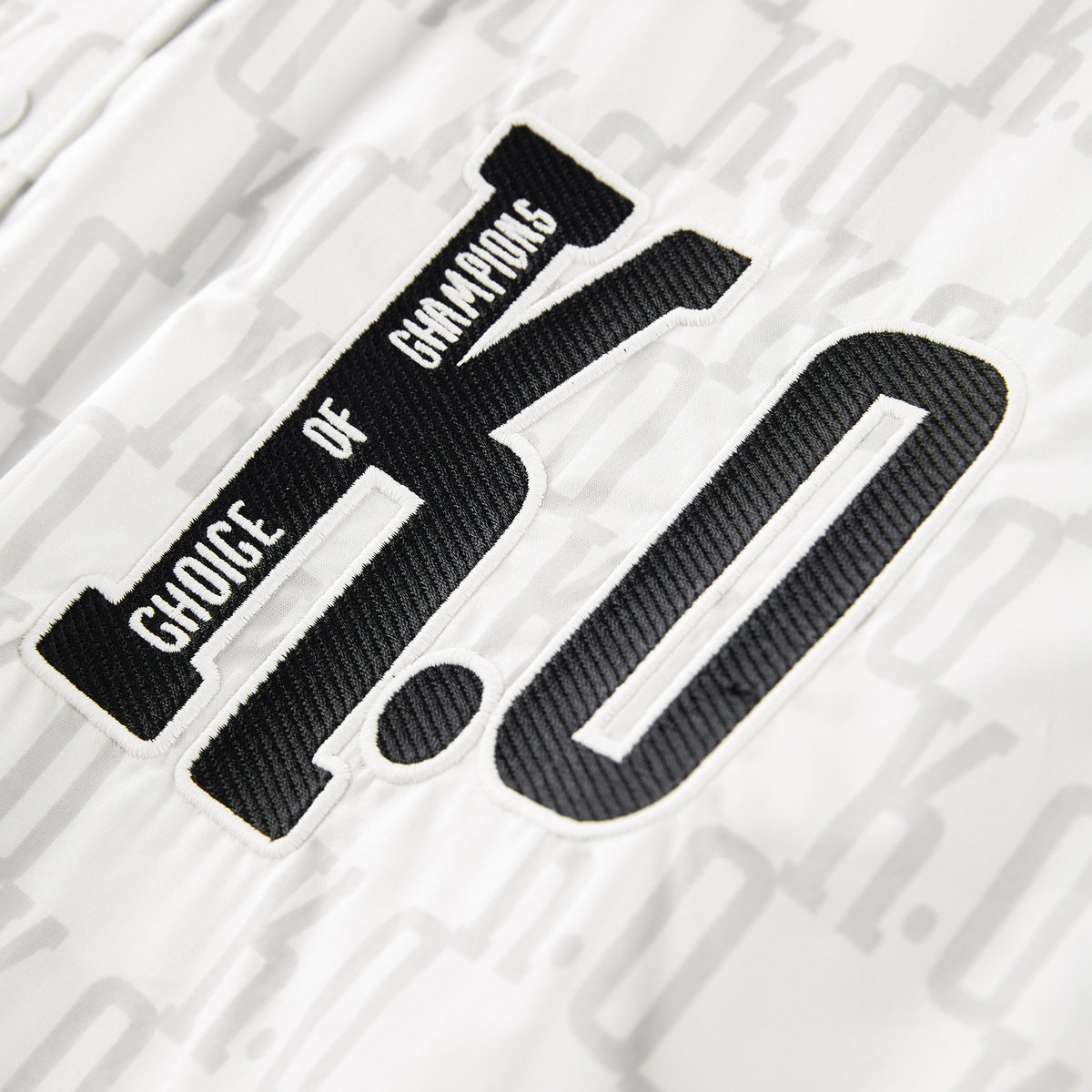  太平鸟男装衬衫