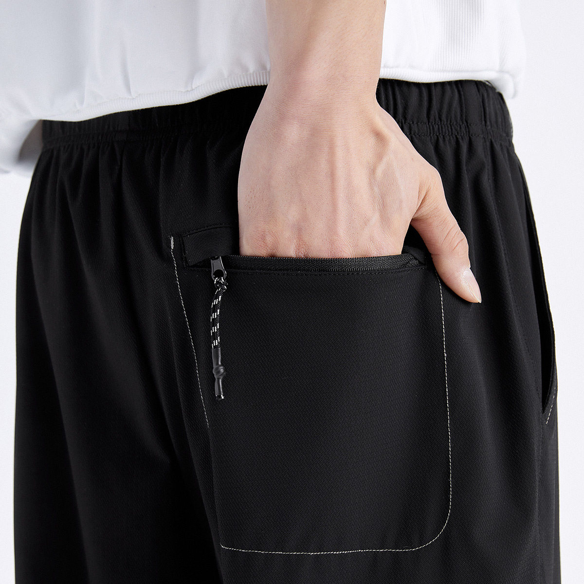  太平鸟男装休闲裤