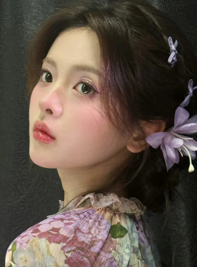 杨超越同款绝美百合花大抓夹氛围感紫色花朵鲨鱼夹甜美度假风发饰