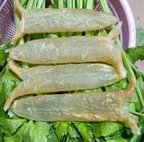 Authentic wild yellow flower gum fish rubber dry stock 500g deep sea gold gun salted water cylinder Pregnant Woman Nourishing