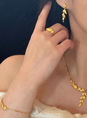黄金色金枝玉叶幸福树叶子项链女