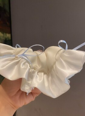 甜美奶油白色~缎面丝带蝴蝶结珍珠花苞大肠圈女温柔后脑勺扎头绳