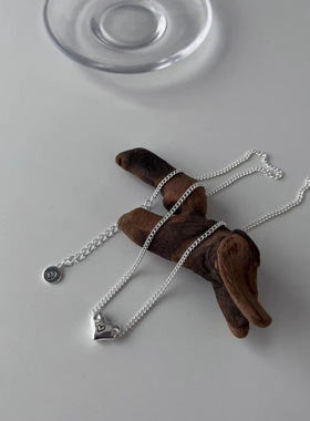 小众设计甜心涂鸦爱心项链女极简风时尚百搭甜美嘻哈高级感锁骨