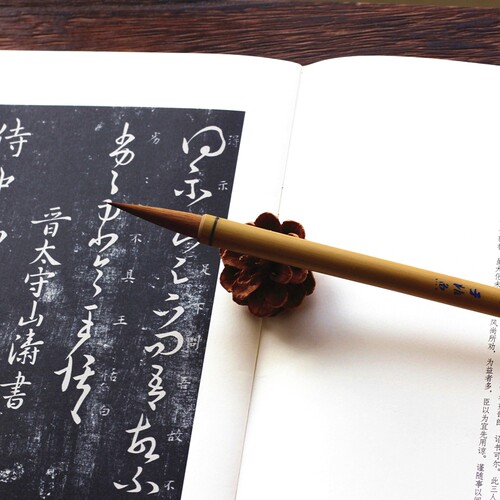 子非鱼秋水文宝山狼毫特制古法九狼兼毫专业书法大楷小对联无尼龙 - 图0