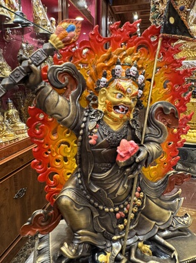 国内藏东工艺铜黑袍金刚铜像22cm摆件