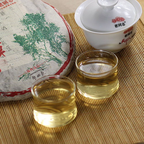 海湾老同志普洱茶 2014年春茶 141批老班章古树茶 名山茶 - 图2