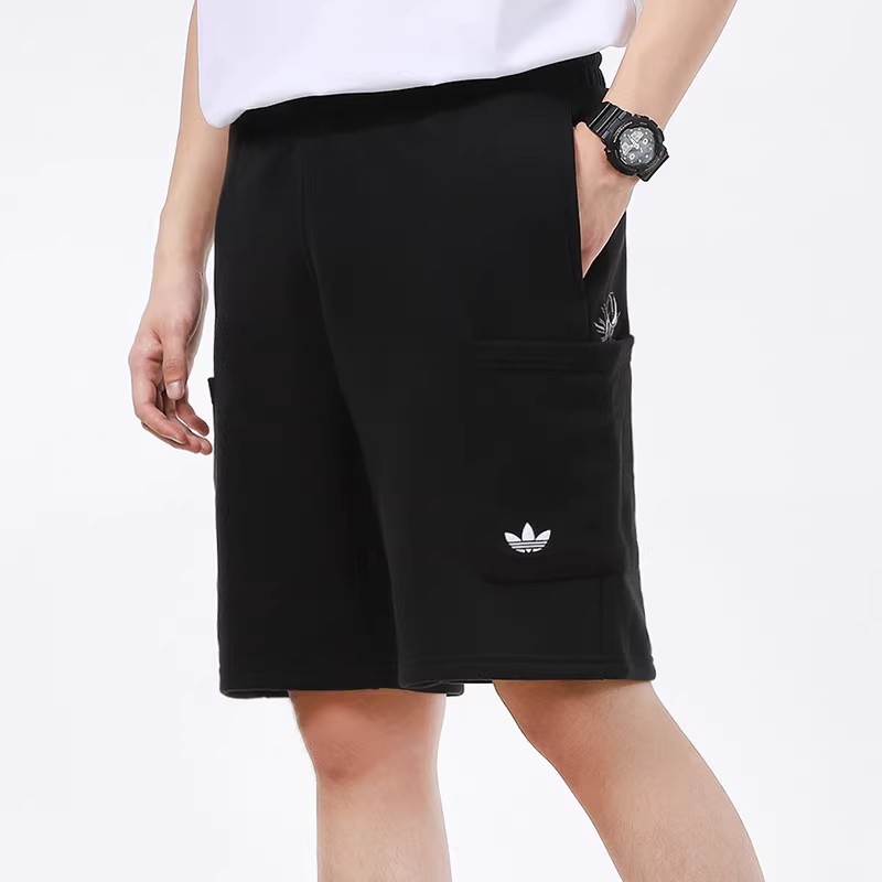 Adidas阿迪达斯三叶草短裤休闲短裤Disney联名草莓熊刺绣HD9081
