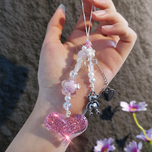 手机挂绳女款闪粉爱心挂件网红同款ins卡通小熊挂饰短款钥匙挂坠时尚潮流挂链 - 图2