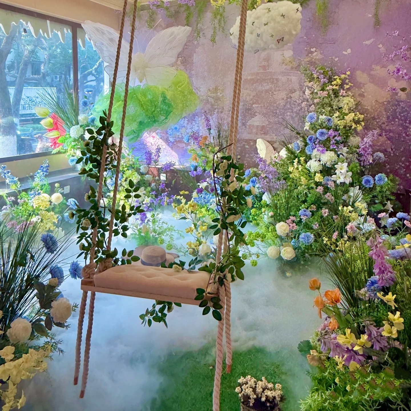 莫奈花园实木藤蔓秋千庭院网红打卡拍照道具仿真玫瑰花篮墙面装饰,淘宝优惠券,粉丝福利购,淘宝优惠卷