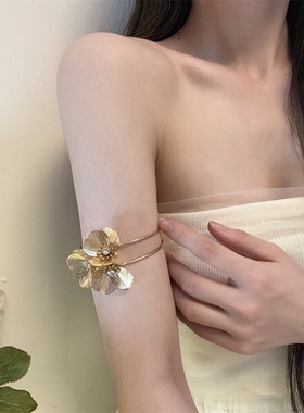 流苏复古多层手镯新中式个性手镯小众网红配饰臂环时尚臂链女孩