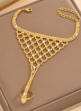 欧美手链复古手饰小众饰品女戒指一体指环个性夸张水钻流苏配饰