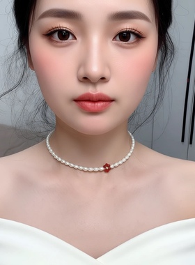 白色珍珠红色小花朵脖子项链时尚