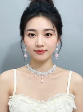 红色蝙蝠十字架暗黑系项链